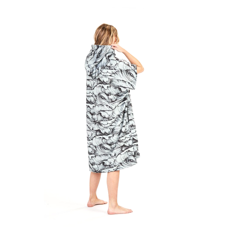 poncho-ocean-dark-gr3ey